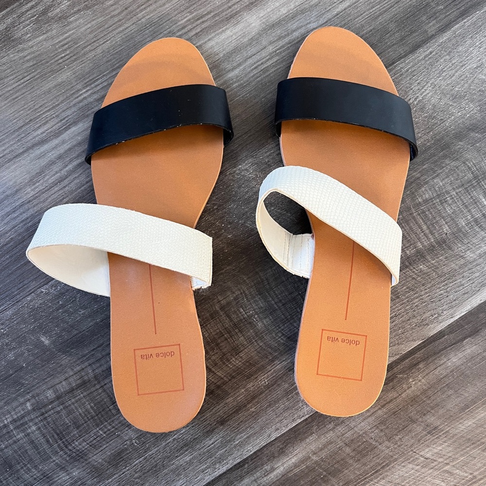 Dolce Vita Black & White Sandals